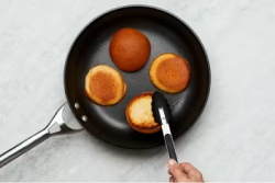 Forming beef patties